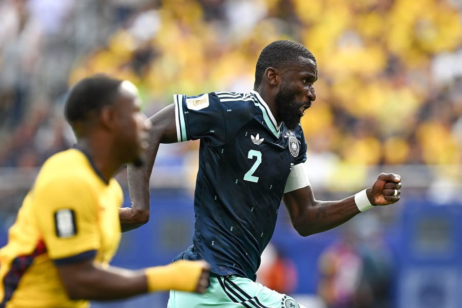 Antonio Rüdiger, autor del gol del Real Madrid en el derbi de la jornada 7, en una imagen con la selección de Alemania durante el Mundial 2026.