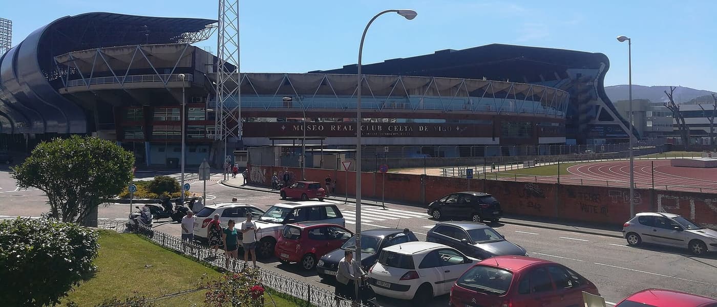 Un hongo en Balaídos amenaza el debut de Borja Iglesias