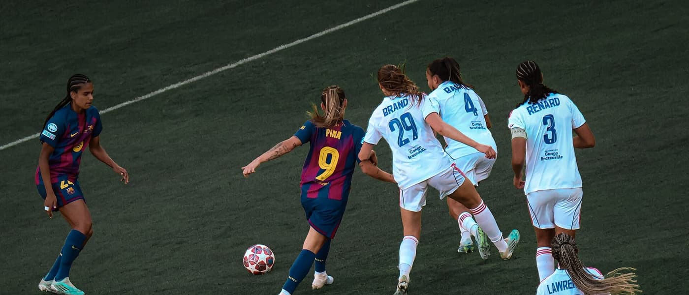 Barça-Real Madrid femenino: 7-0 y póker de Clàudia Pina